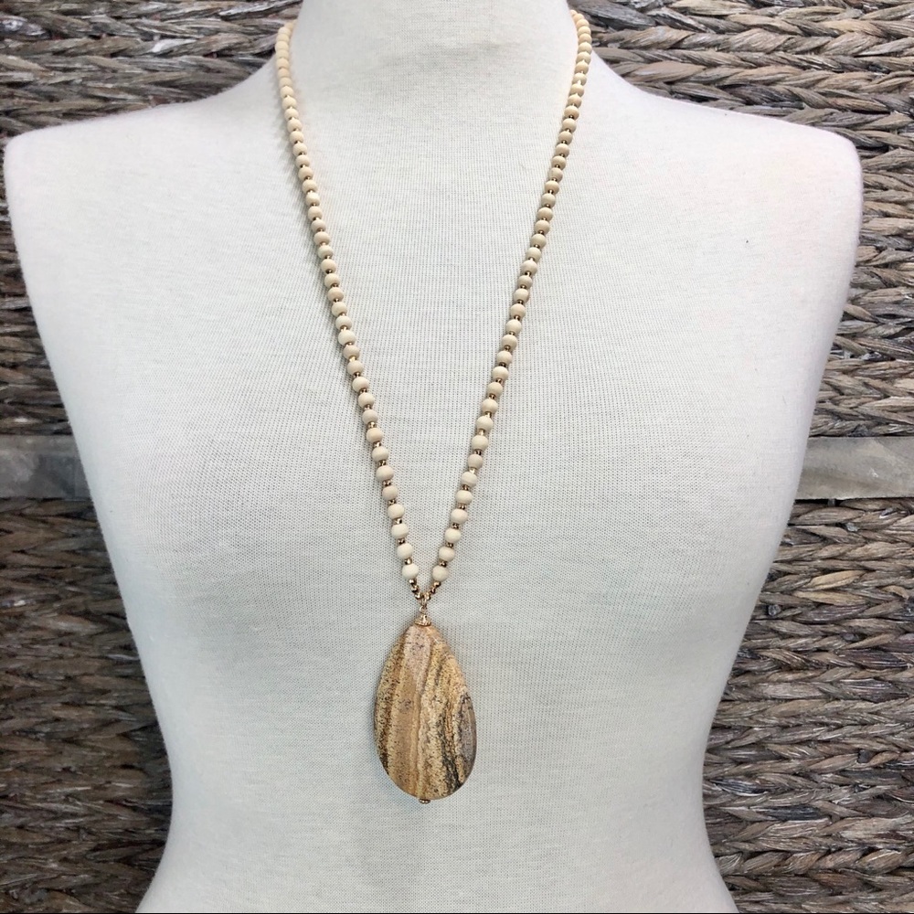 Natural Stone Pendant necklace